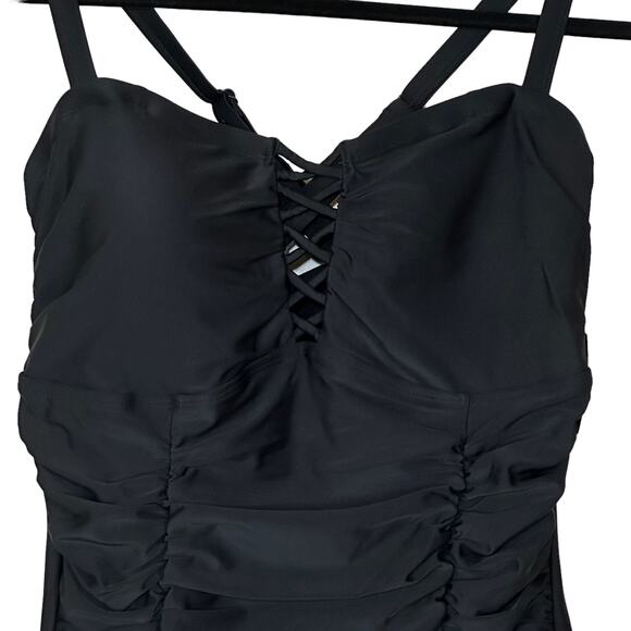 Torrid Lattice Ruched Front One Piece Swimsuit Black Plus Size 5X NWT - Picture 6 of 13